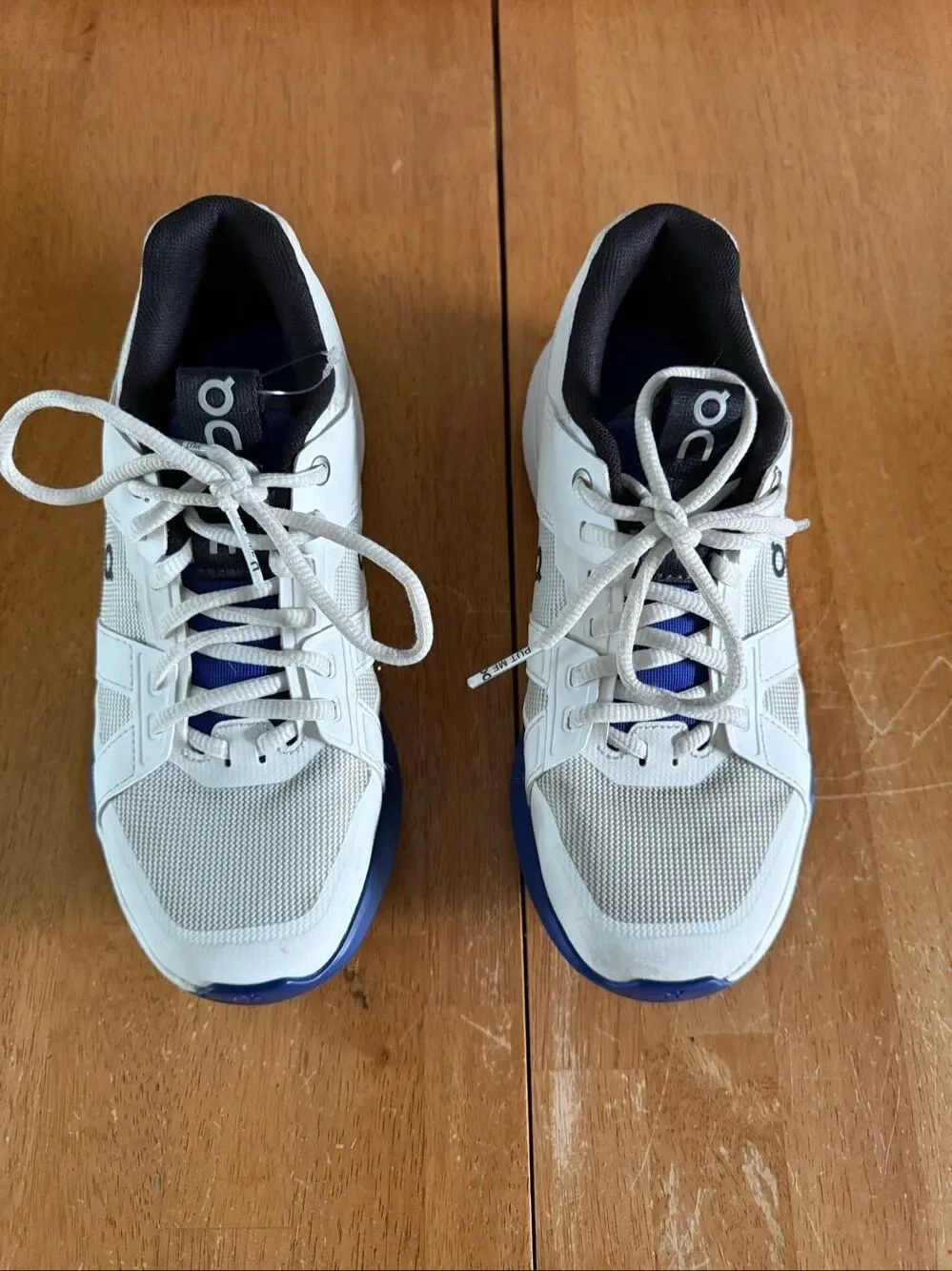 On Cloud On The Roger Advantage Tennis Shoes White Blue Women’s Size 7